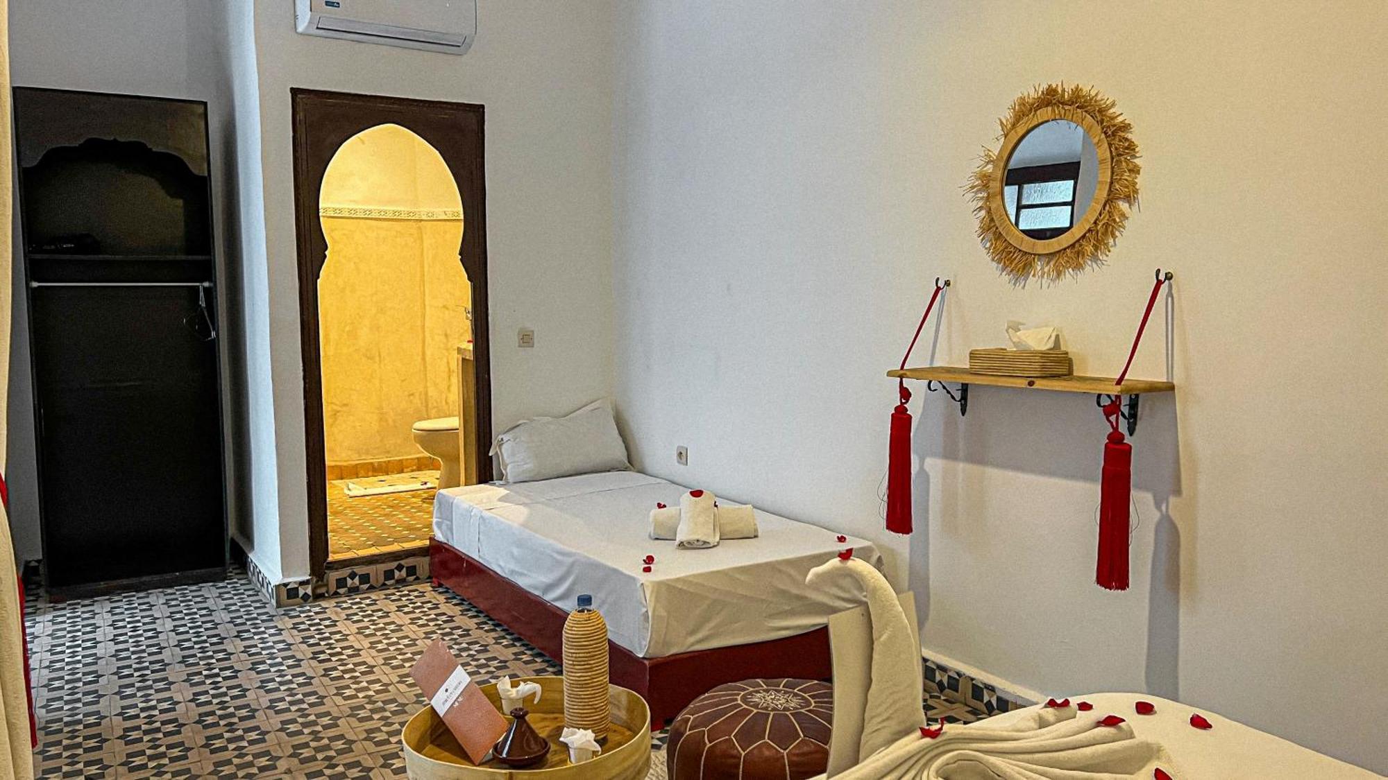 Riad Tzizwit Boutique Hotel & Spa Marrakesh Exterior photo